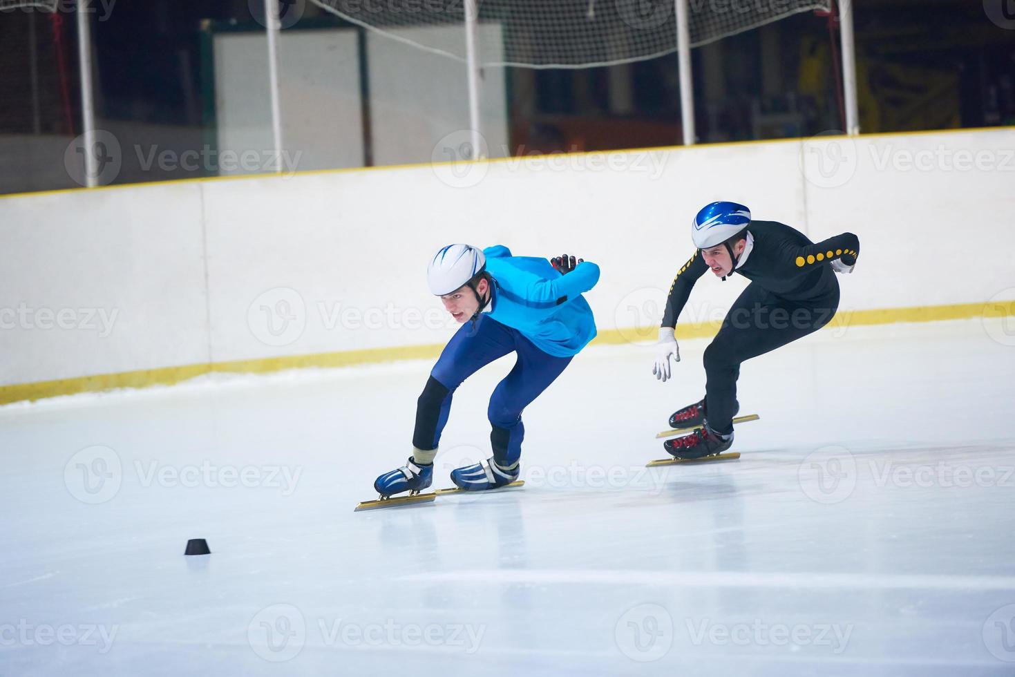 Speed skating view photo