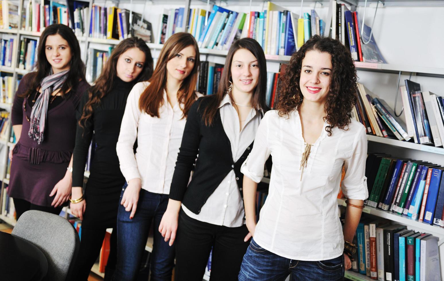 student in  library photo