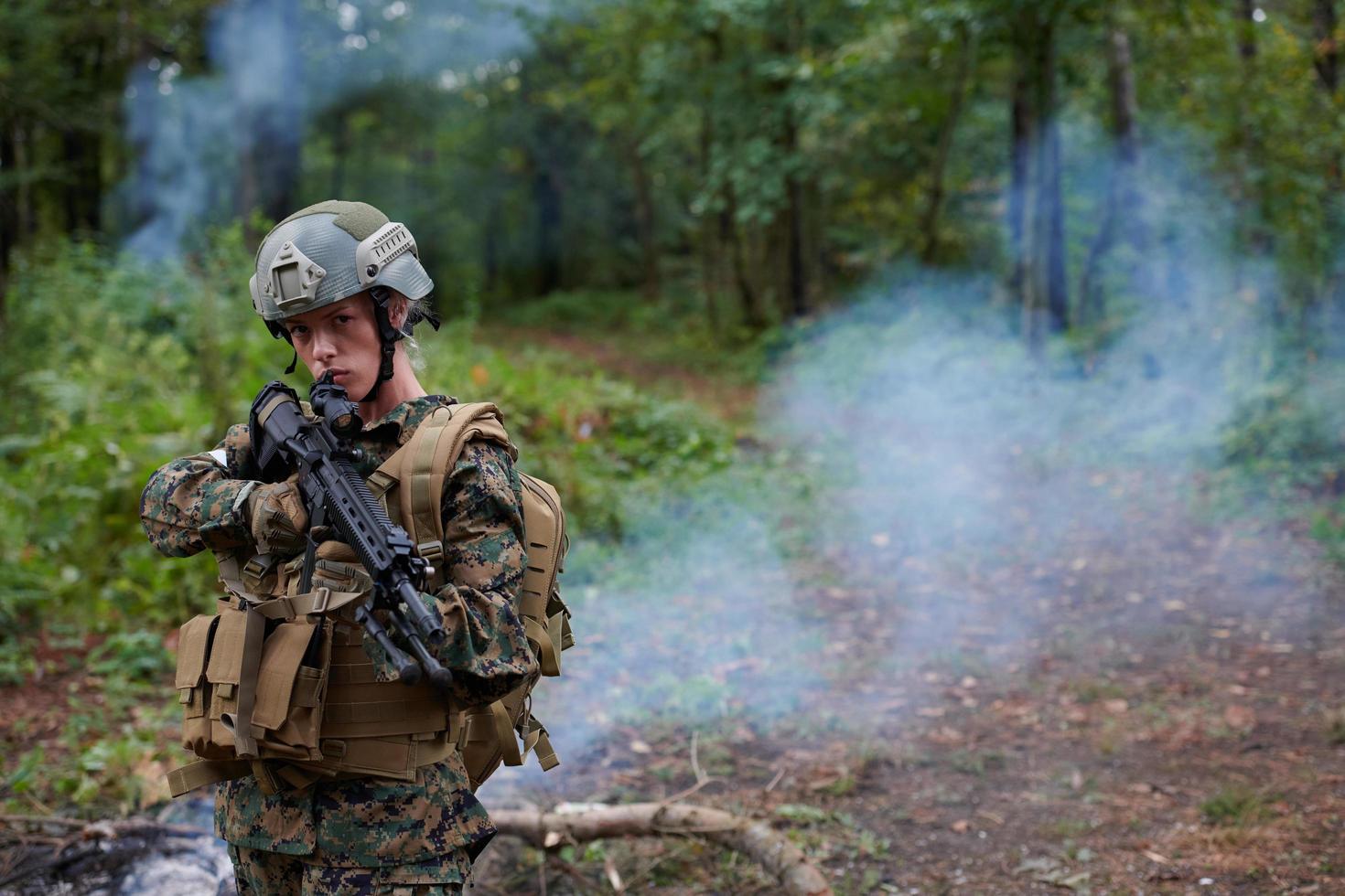 woman soldier view photo