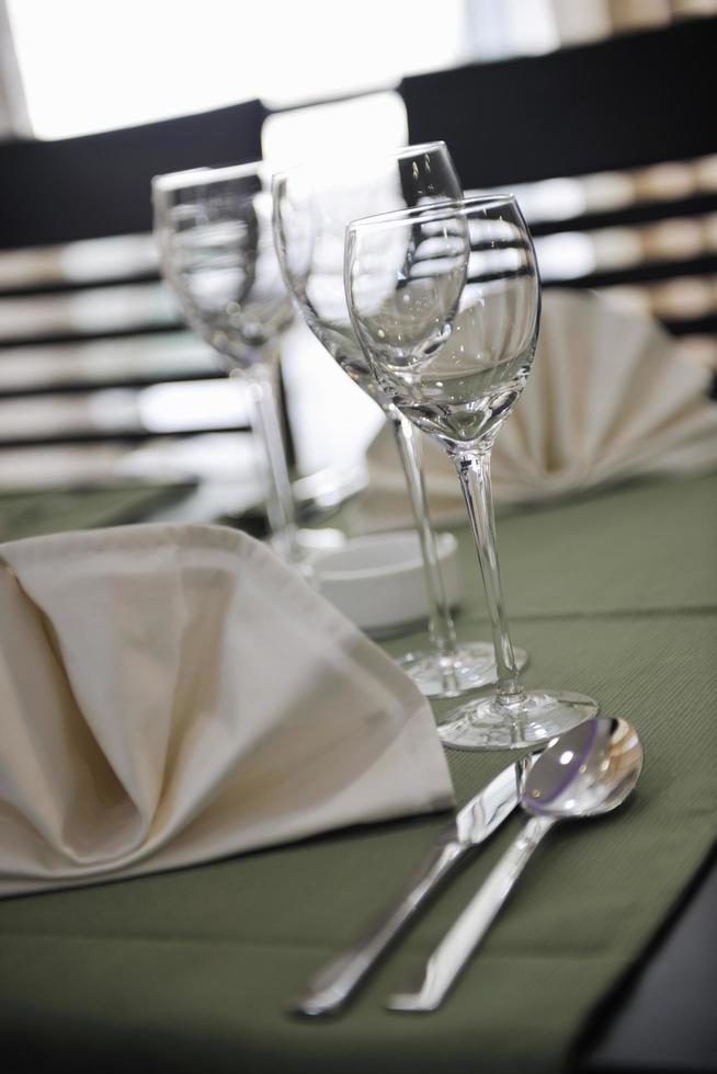 glass in restaurant photo