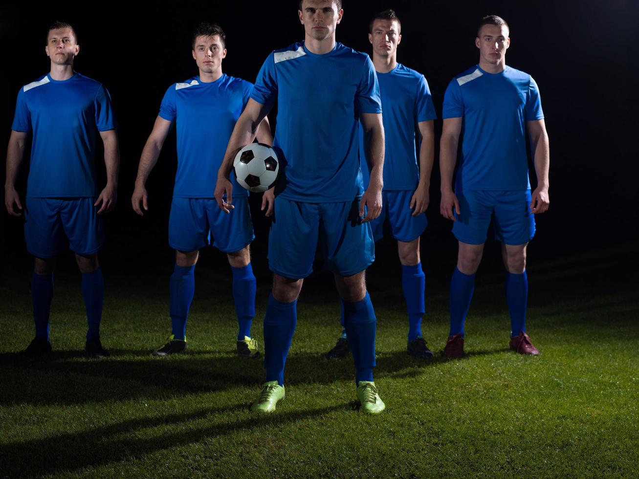 soccer players team photo