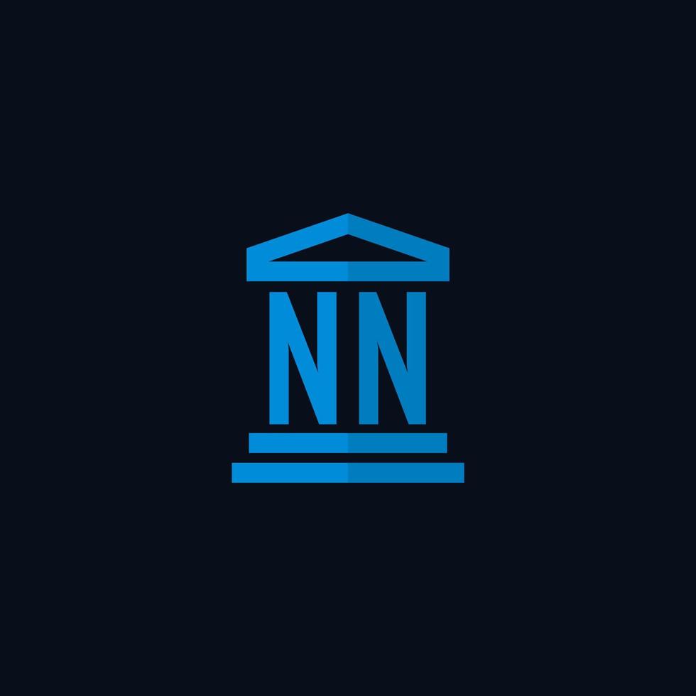 monograma de logotipo inicial nn con vector de diseño de icono de edificio de juzgado simple