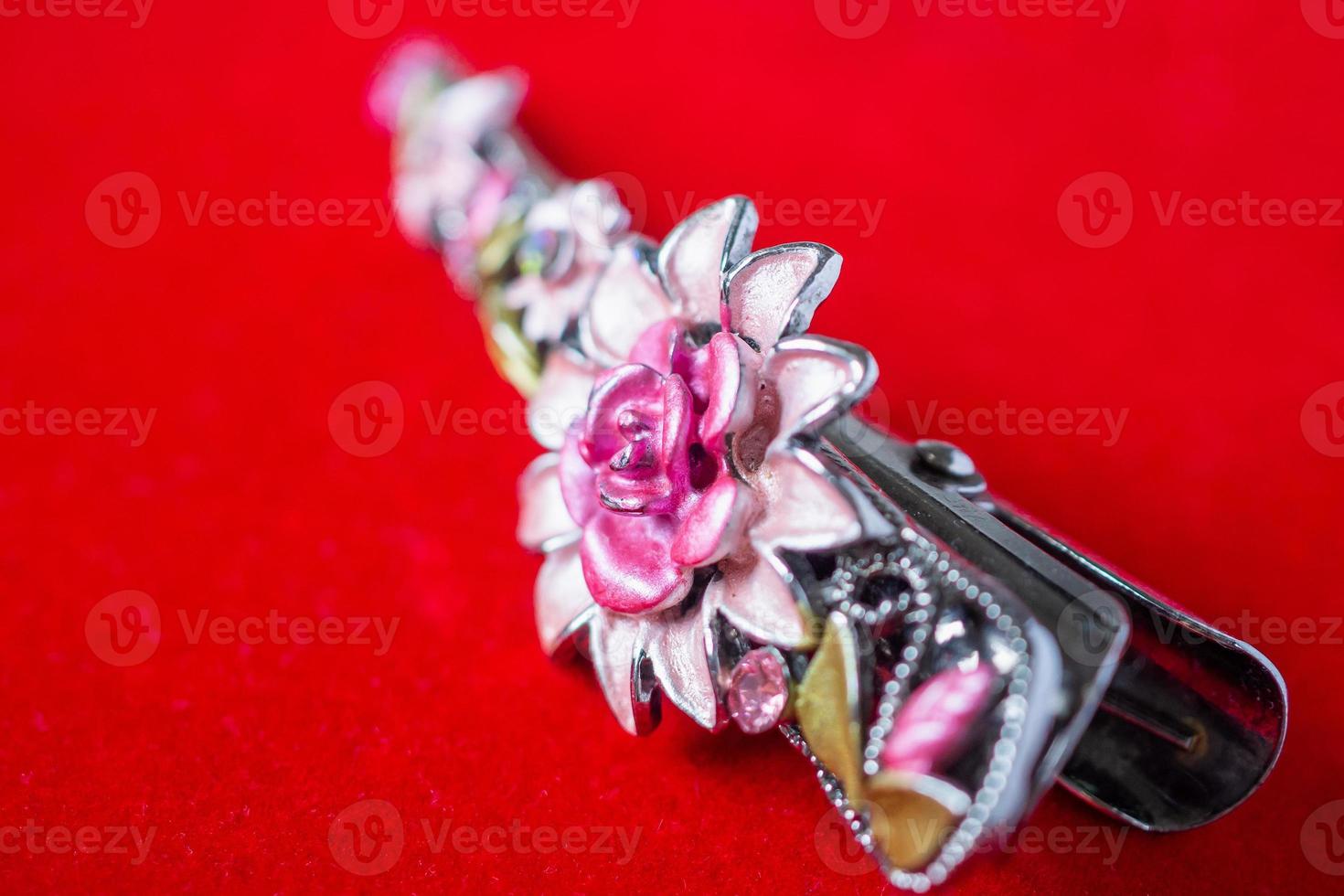 hair clip with jewelry and flower photo