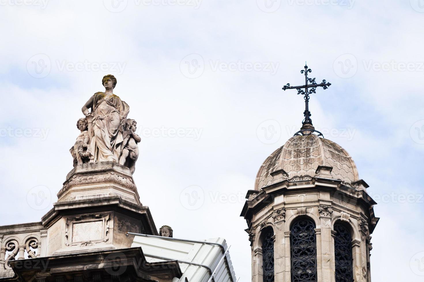 iglesia de la santa trinidad en paris foto