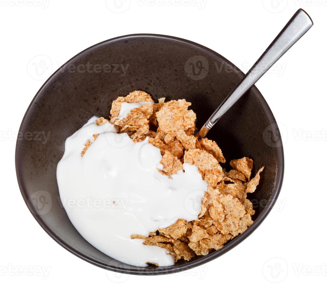 Yoghurt with cereals