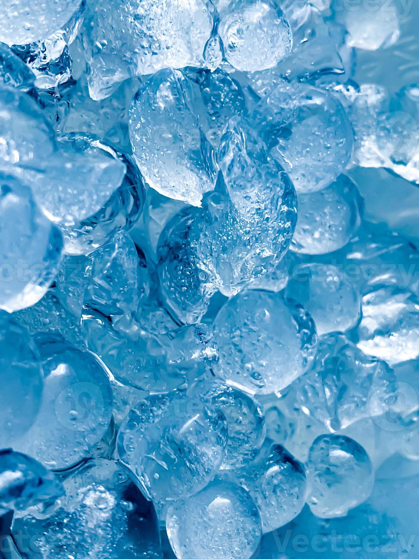 Ice cubes background, ice cube texture or background It makes me feel
