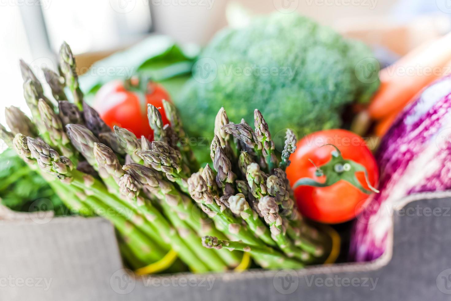 caja de verduras entrega segura sin contacto foto