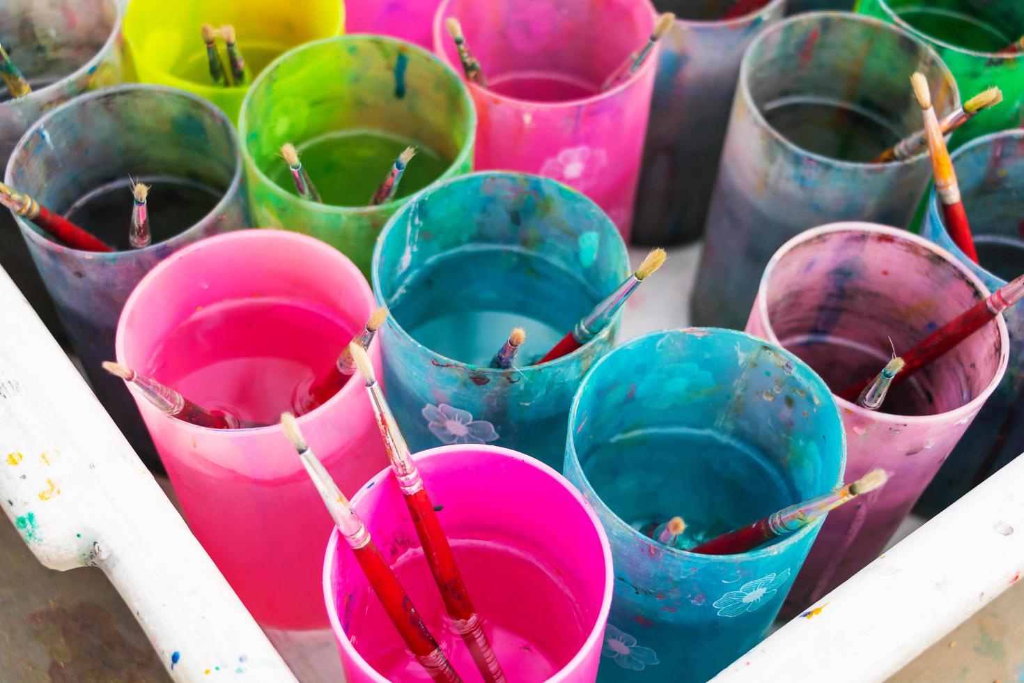 plastic glasses with brushes 11703374 Stock Photo at Vecteezy