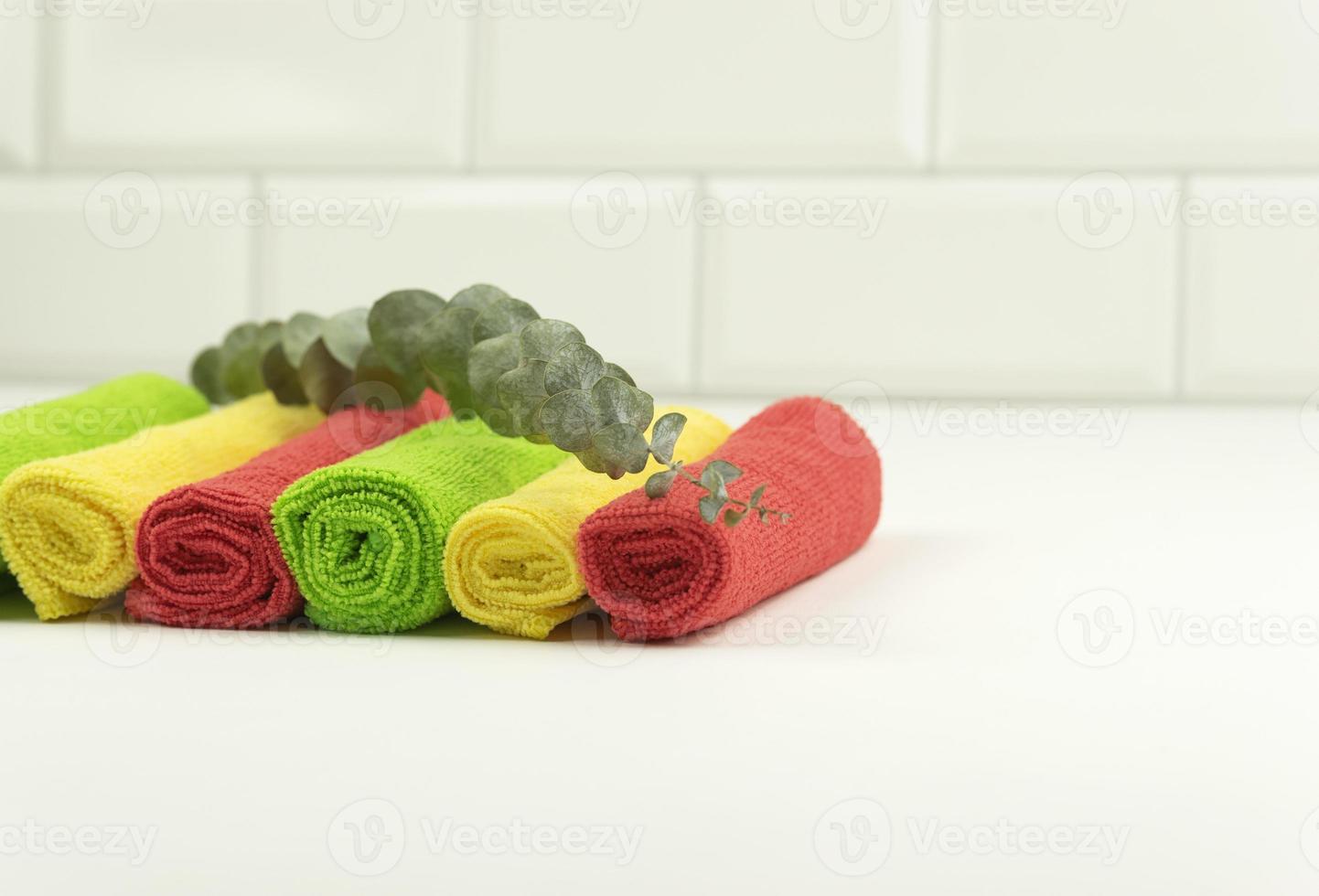 Fiber cloth for cleaning. Rag for cleaning dust - Household cleaning  services and domestic work housekeeping 26225437 Stock Photo at Vecteezy