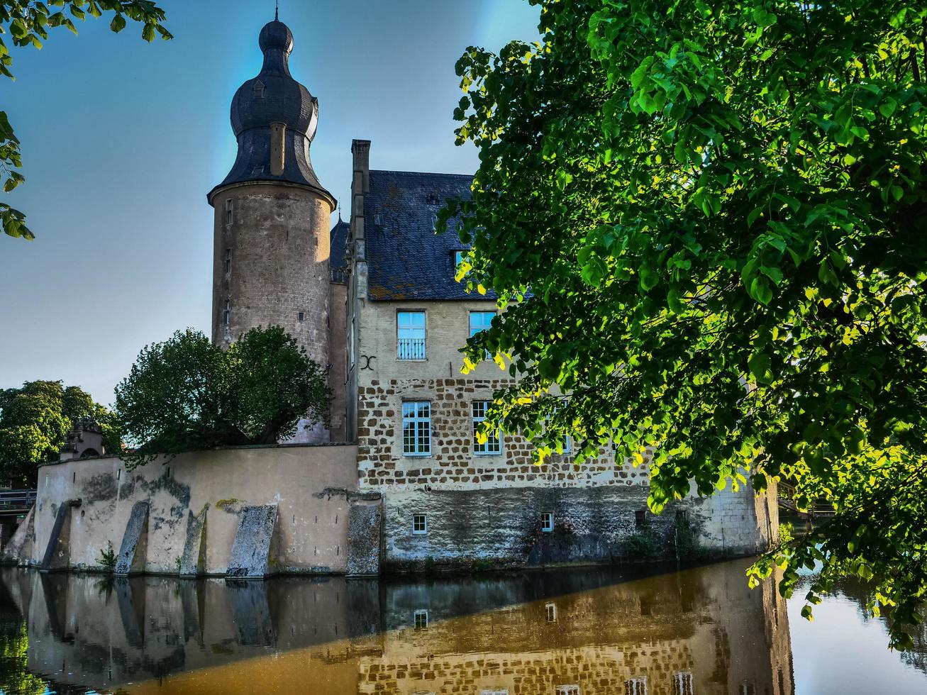 the castle of gemen in germany photo