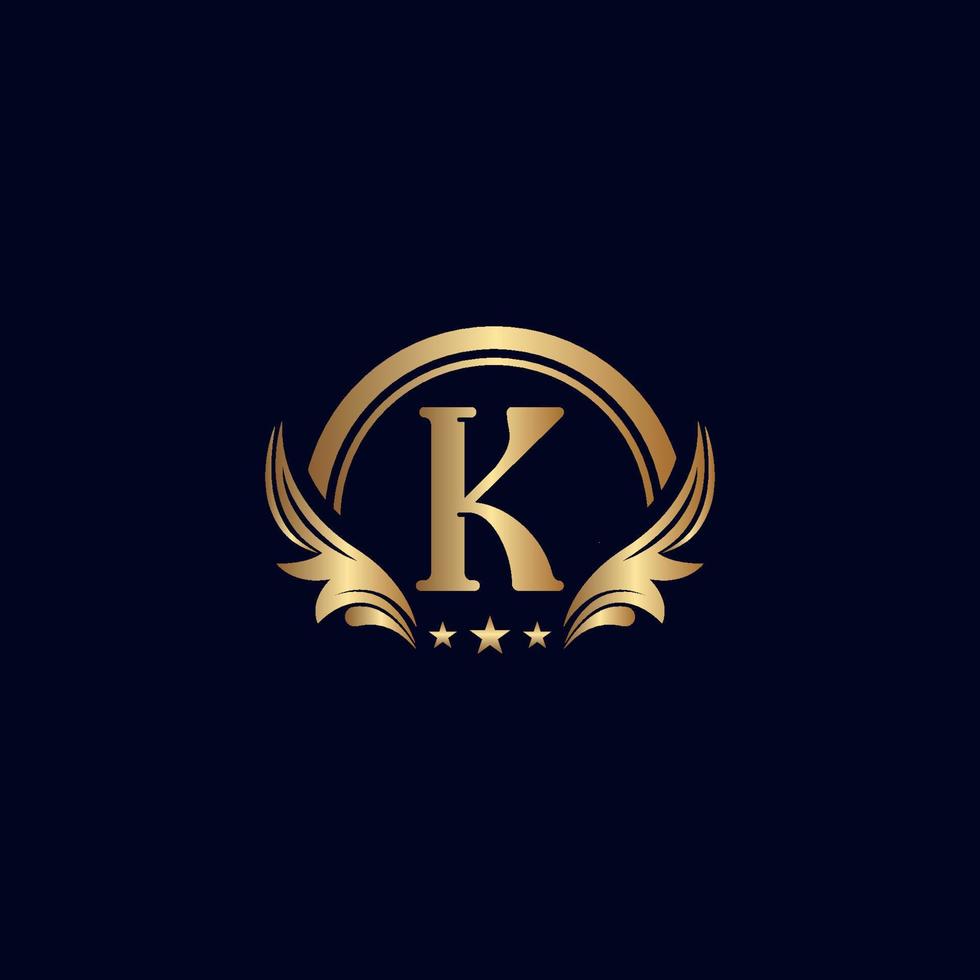 logotipo de la letra k de lujo estrella de oro real vector