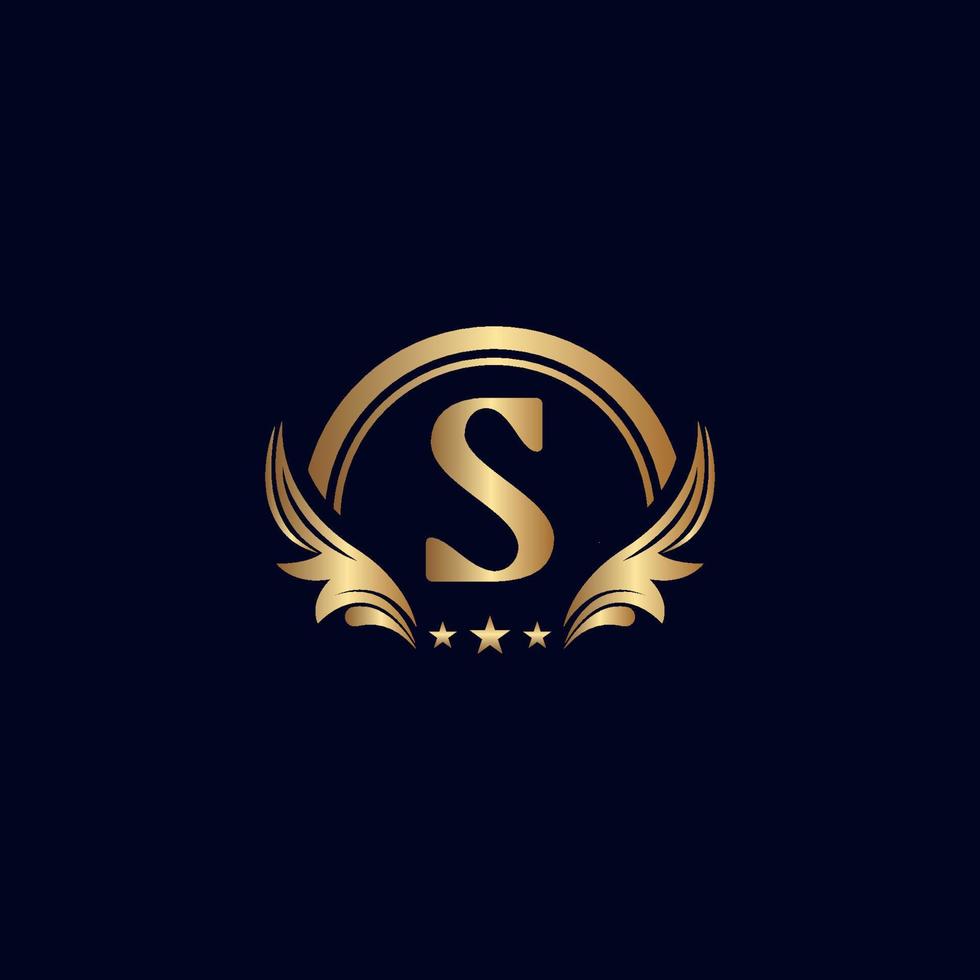 logotipo de la letra s de lujo estrella de oro real vector