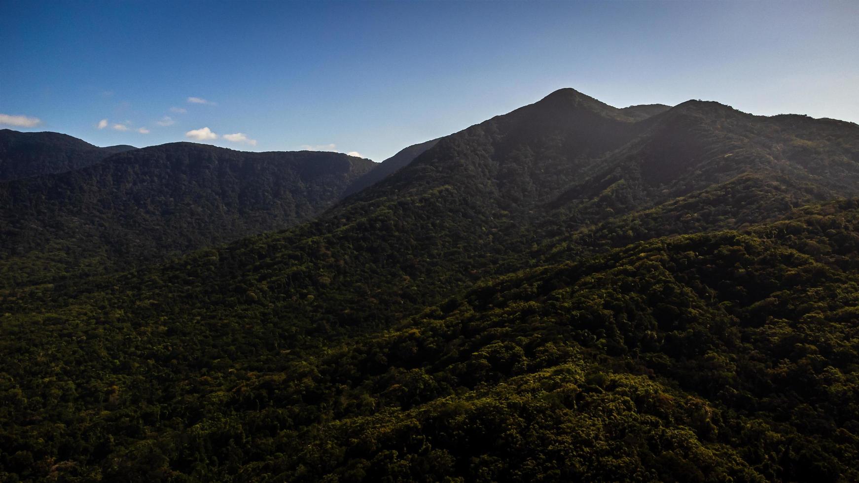 Mountains of Cape Tribulation photo