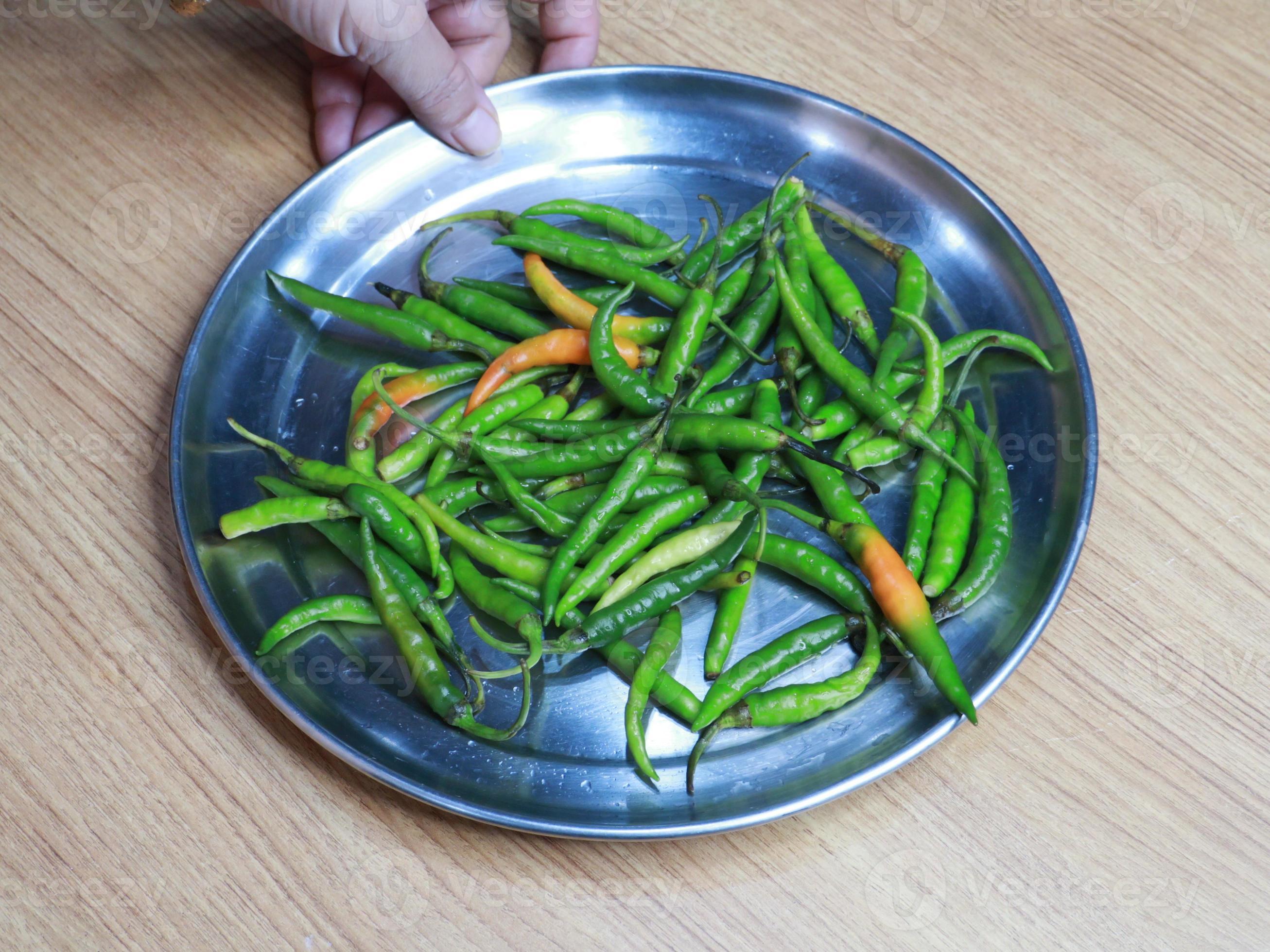 Mirch Curry recipe called Green Chilli Curry, tasty Curry Recipe Made