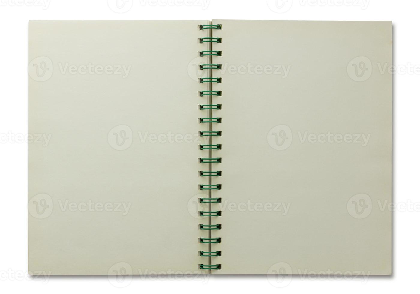 cuaderno espiral abierto aislado en blanco foto