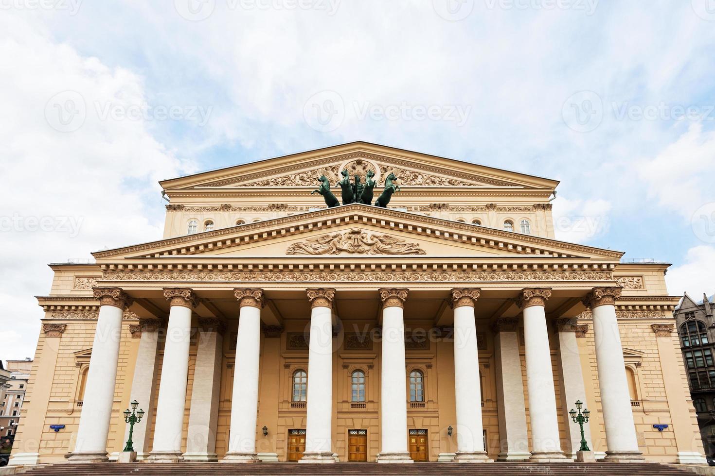 fachada del teatro bolshoi en moscú foto