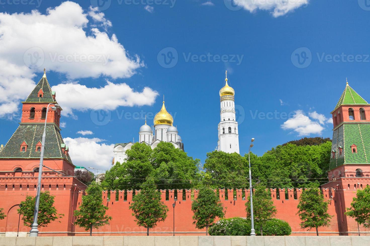 Wall and Cathedrals of Moscow Kremlin photo