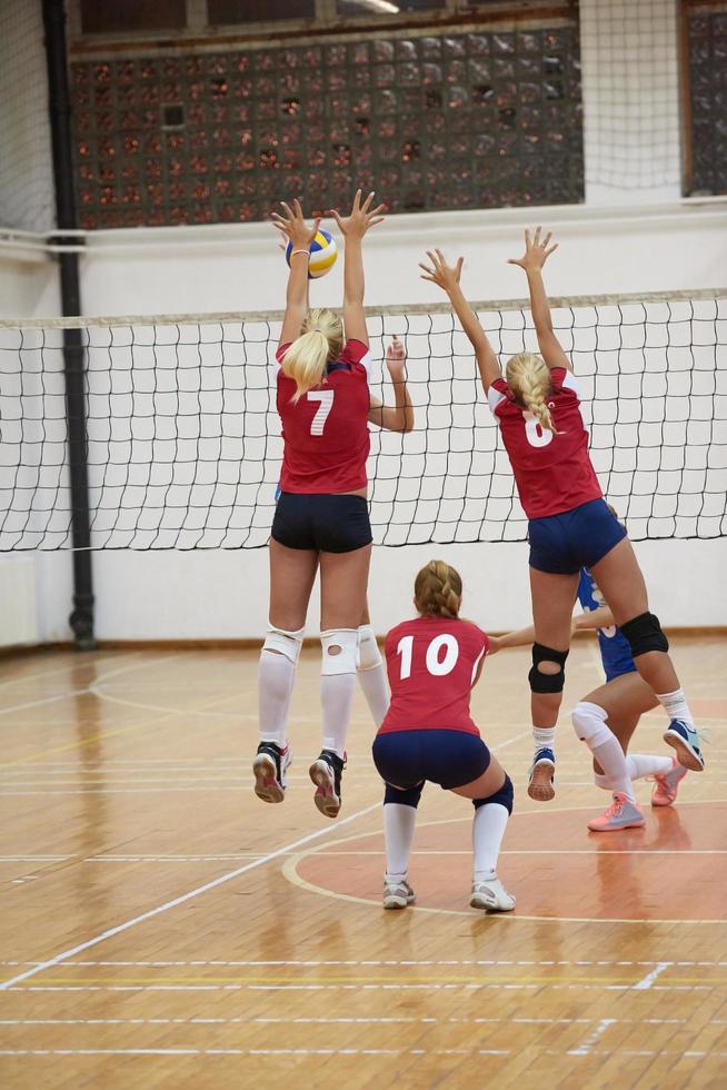 vista del juego de voleibol foto