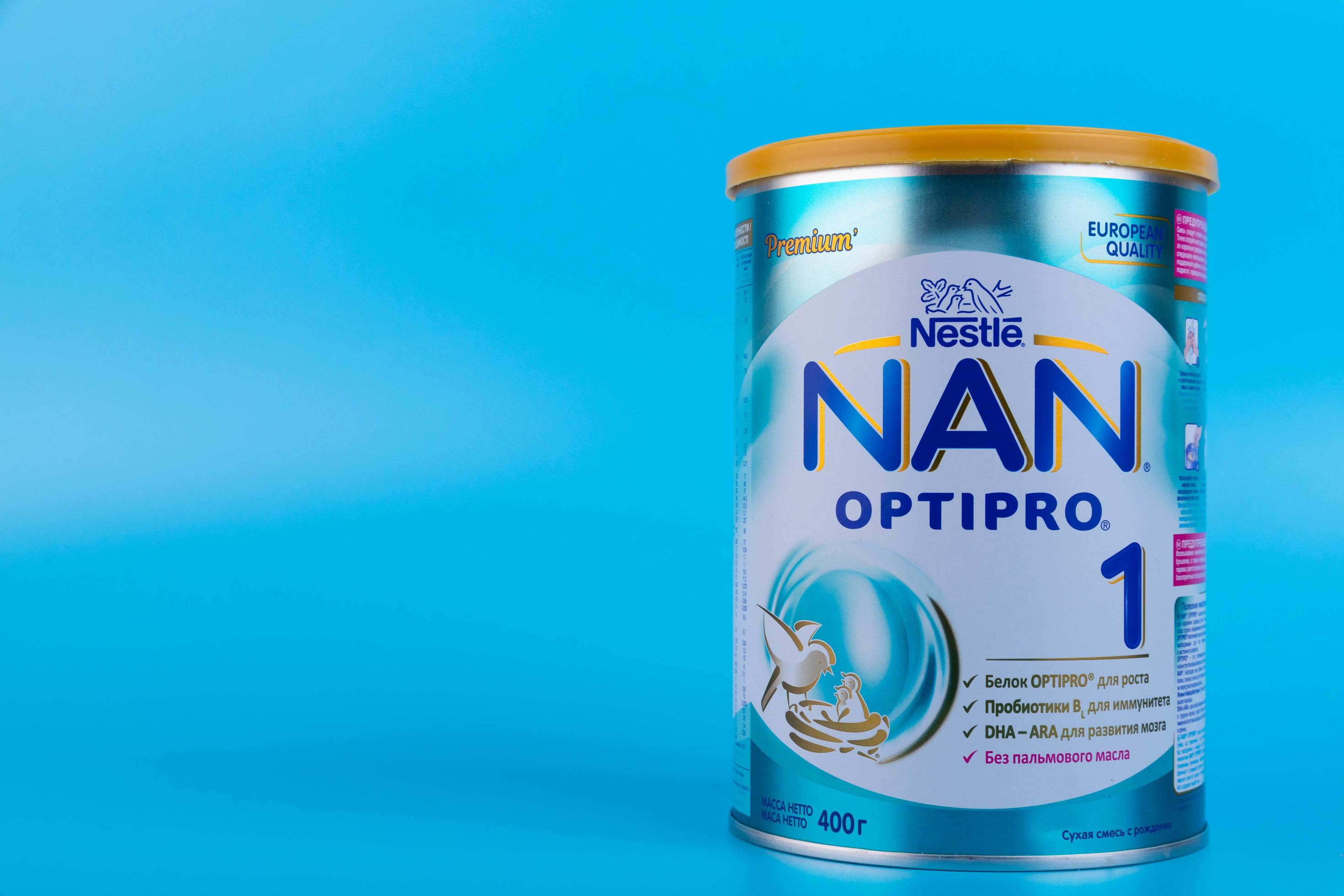 Moscow, Russia - February 15, 2021 Nestle nan optipro 1 isolated on blue. NAN  optipro 1 is a complete nutritional supplement for healthy babies from  birth. 11868232 Stock Photo at Vecteezy