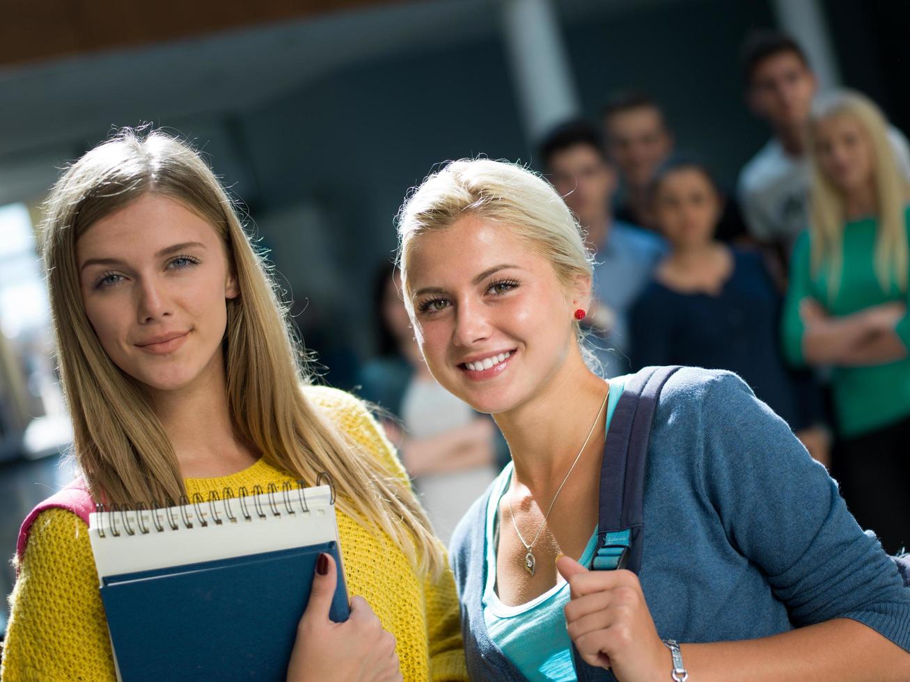 grupo de estudiantes de estudio foto