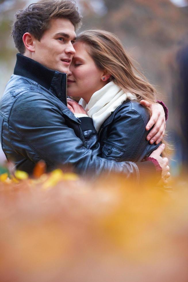 autumn couple portrait photo