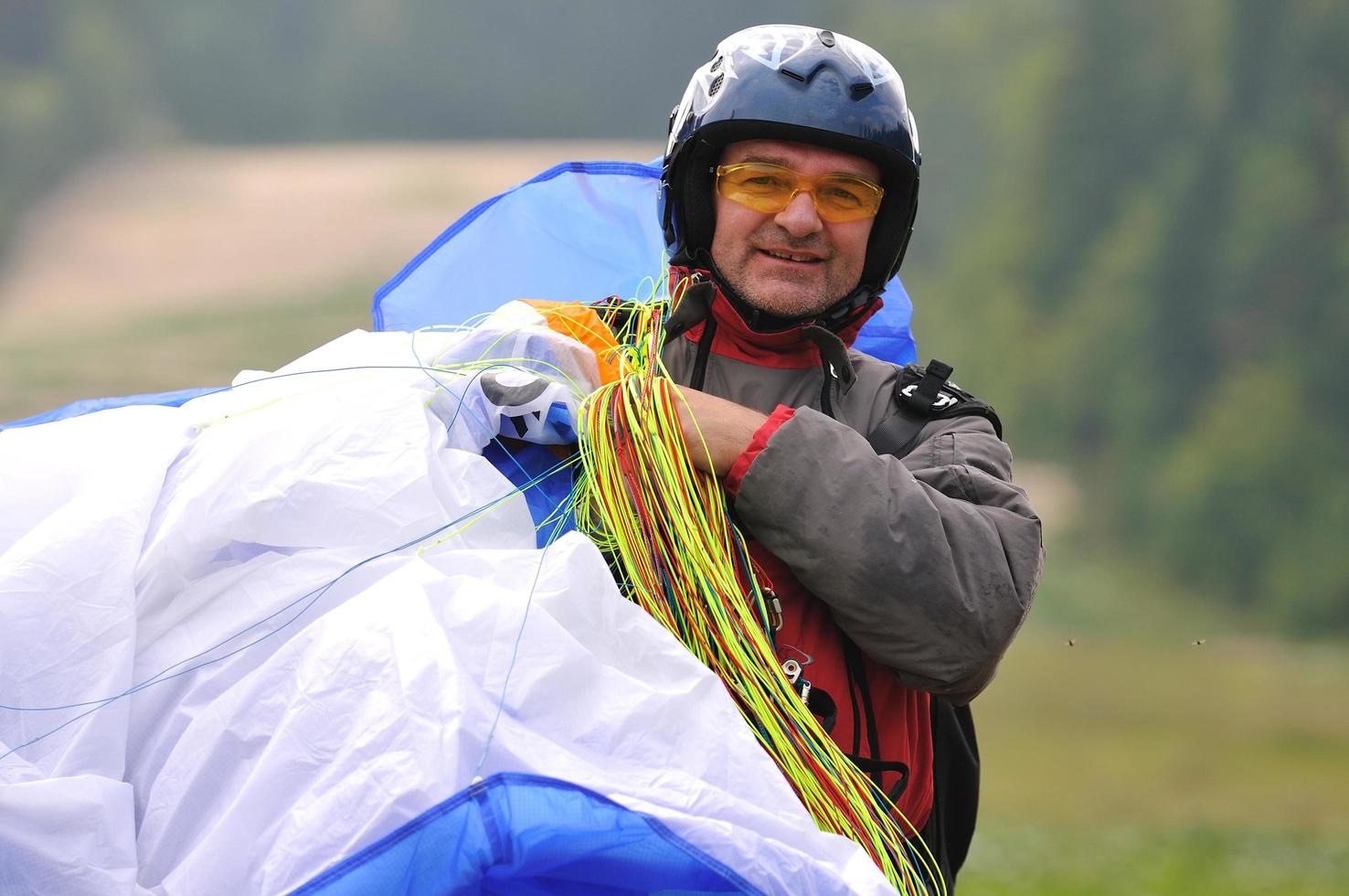 paragliding sport view photo