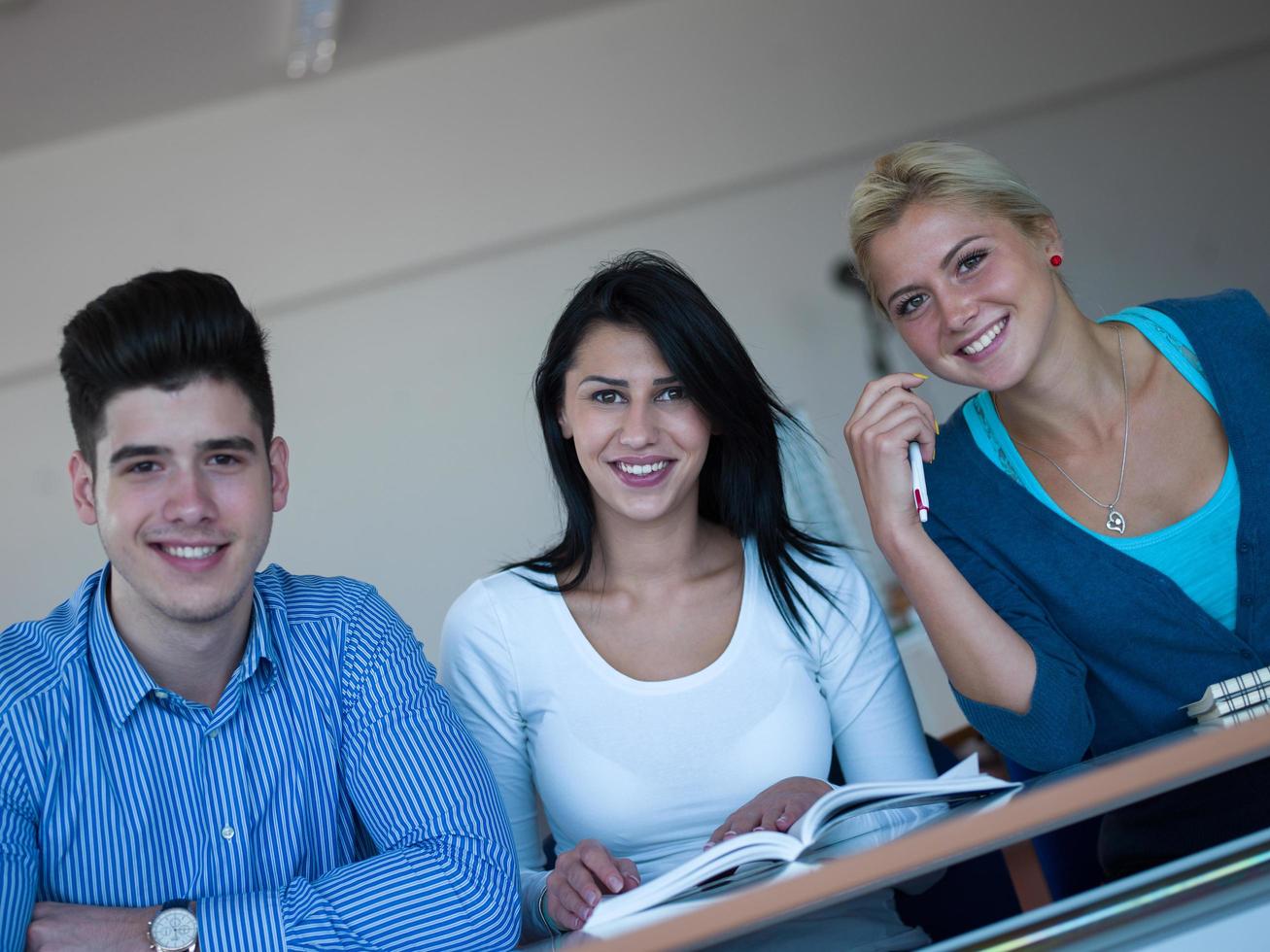 students group  study photo