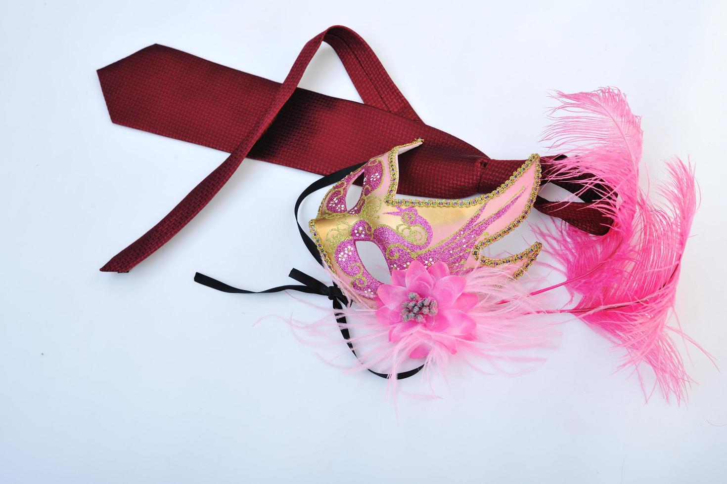 necktie mask