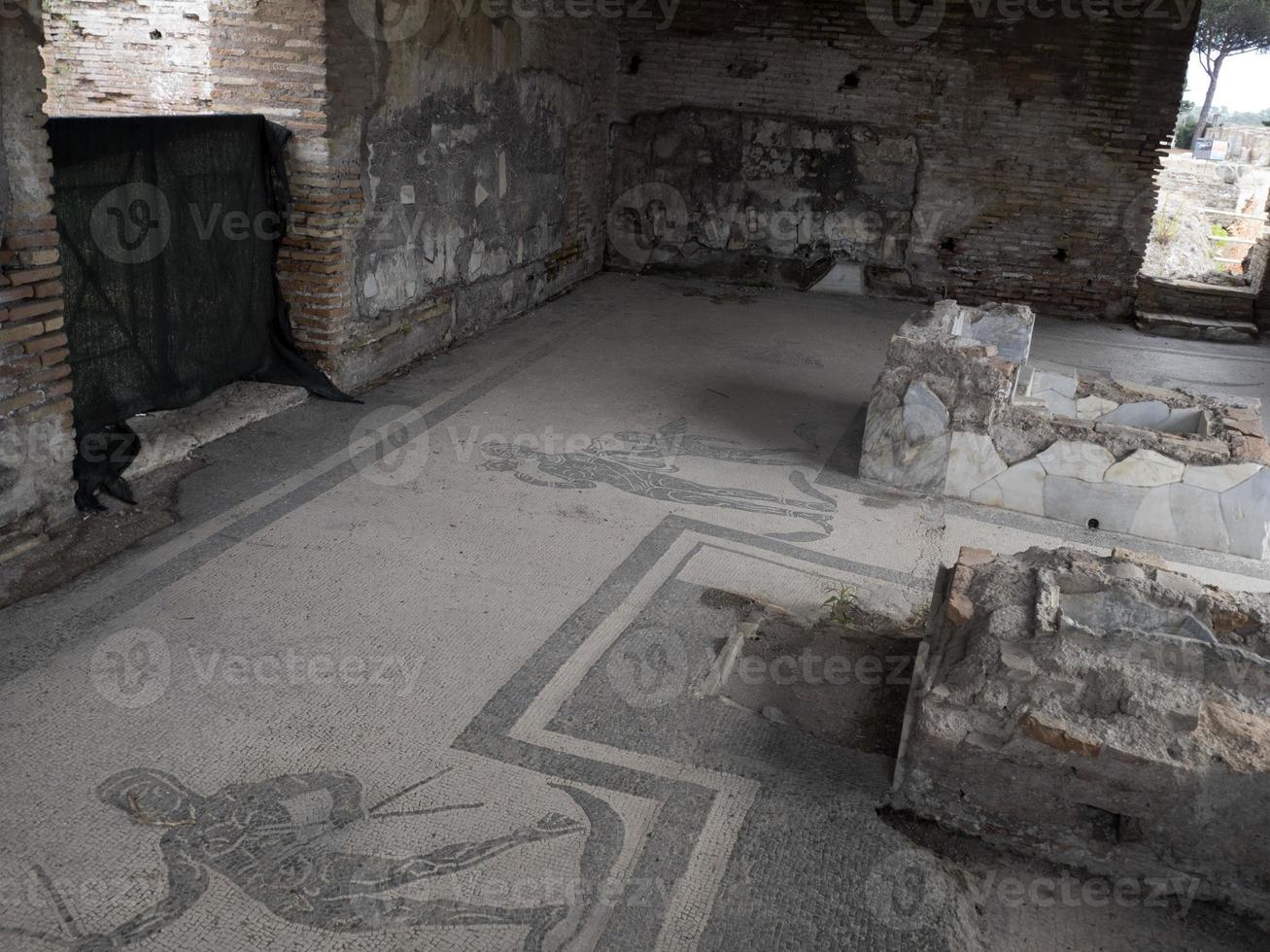 antiguas ruinas arqueológicas de ostia foto