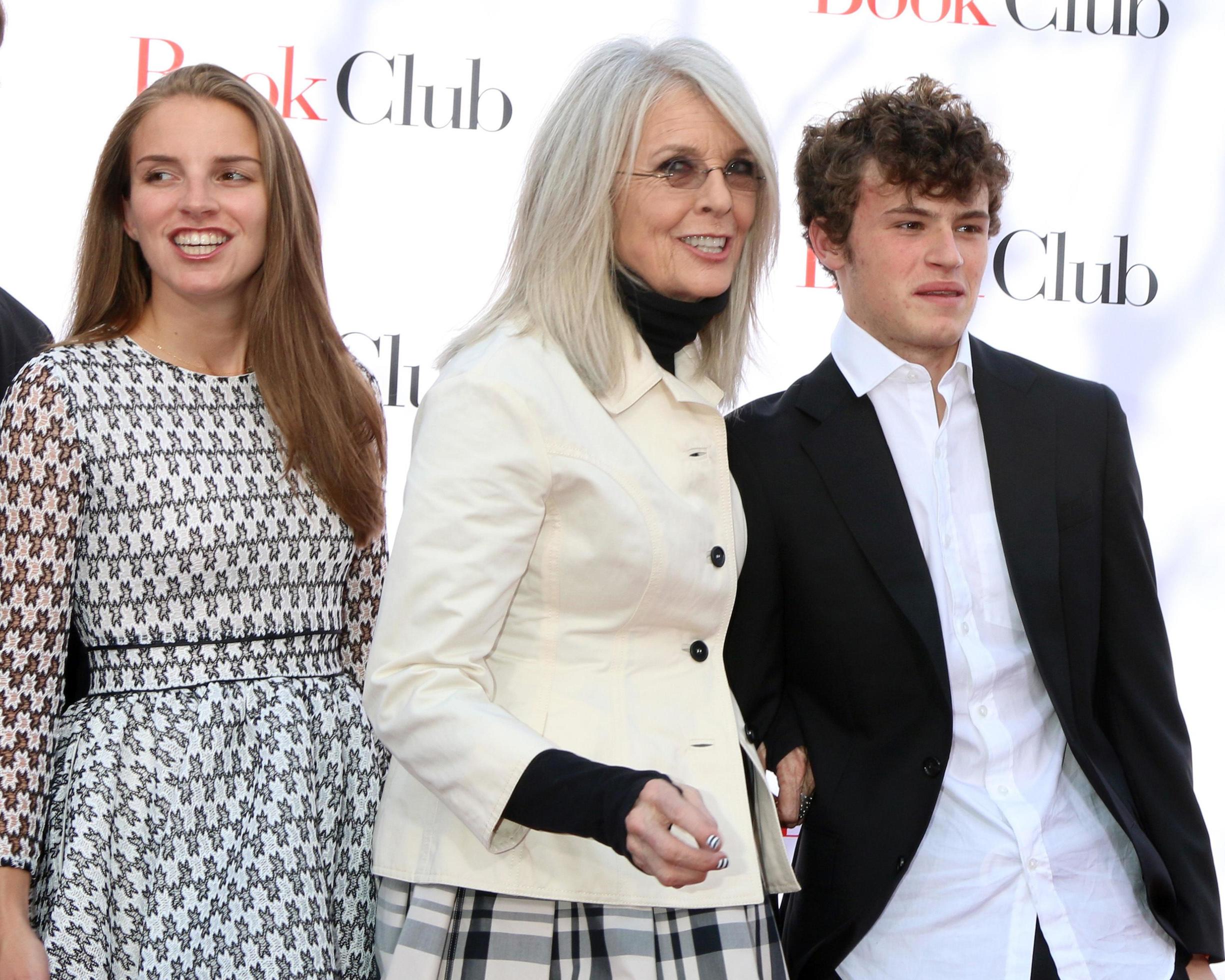 LOS ANGELES, MAY 6 - Dexter Keaton, Diane Keaton, Duke Keaton at the Book  Club LA Premiere at Village Theater on May 6, 2018 in Westwood, CA 11978809  Stock Photo at Vecteezy
