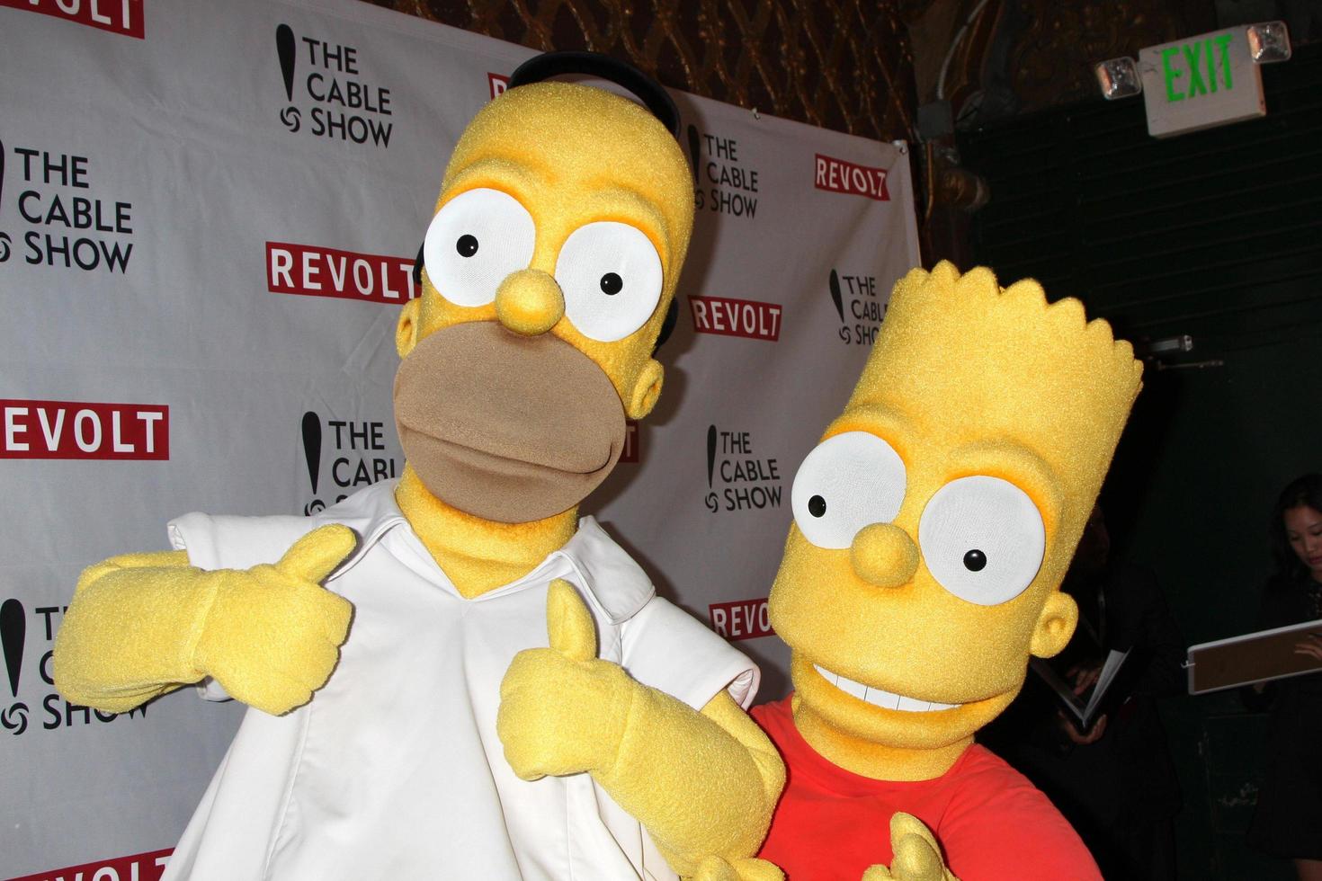 los angeles, 30 de abril - homer simpson, bart simpson en la celebración de gala del presidente de la ncta del cable con revuelta en el teatro belasco el 30 de abril de 2014 en los angeles, ca foto