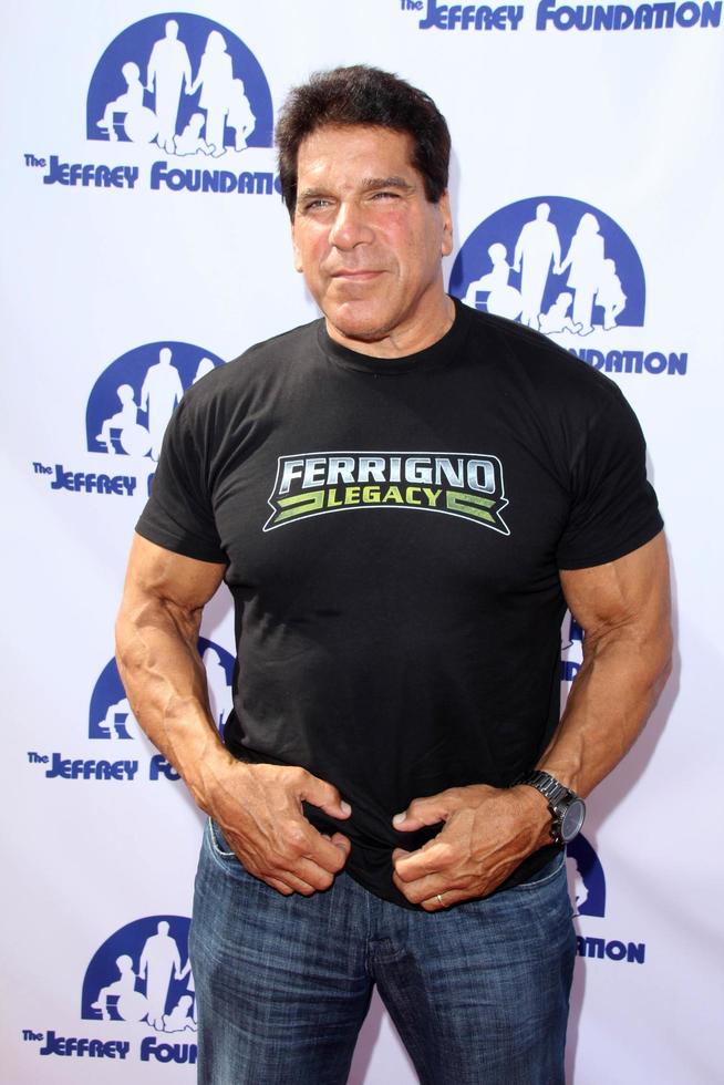 LOS ANGELES, OCT 14 - Lou Ferrigno at the Jeffrey Foundation Building Renaming Celebration at Jeffrey Foundation Main Building on October 14, 2014 in Los Angeles, CA photo