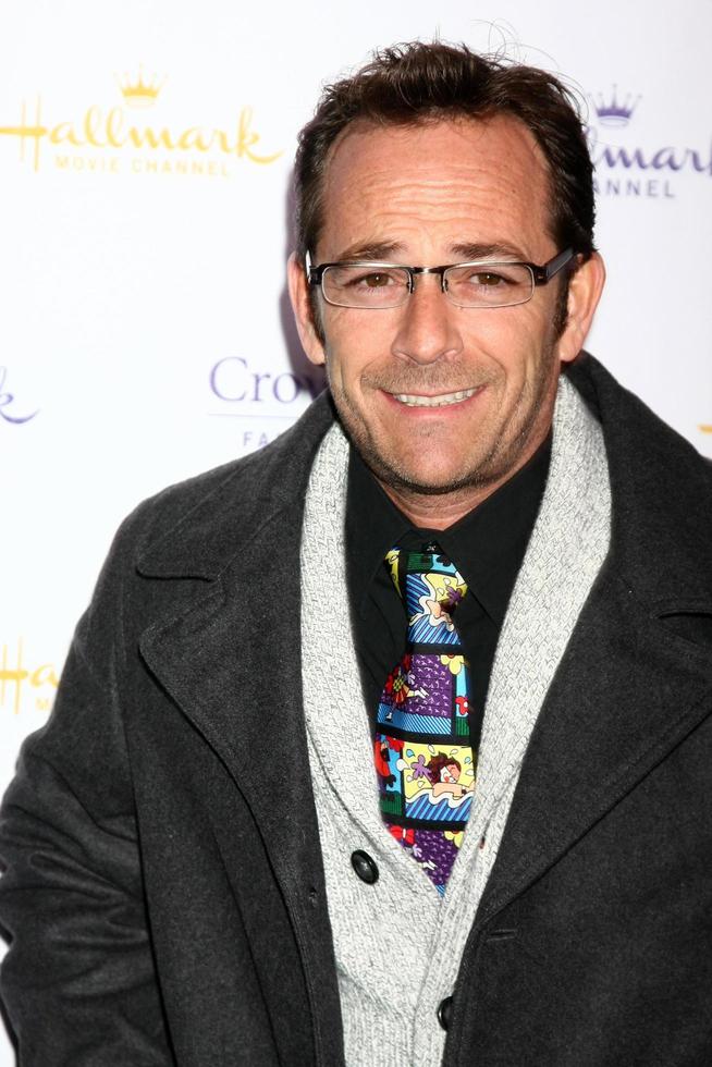 LOS ANGELES, JAN 4 - Luke Perry arrives at the Hallmark Channel 2013 Winter TCA Party at Huntington Library and Gardens on January 4, 2013 in San Marino, CA photo