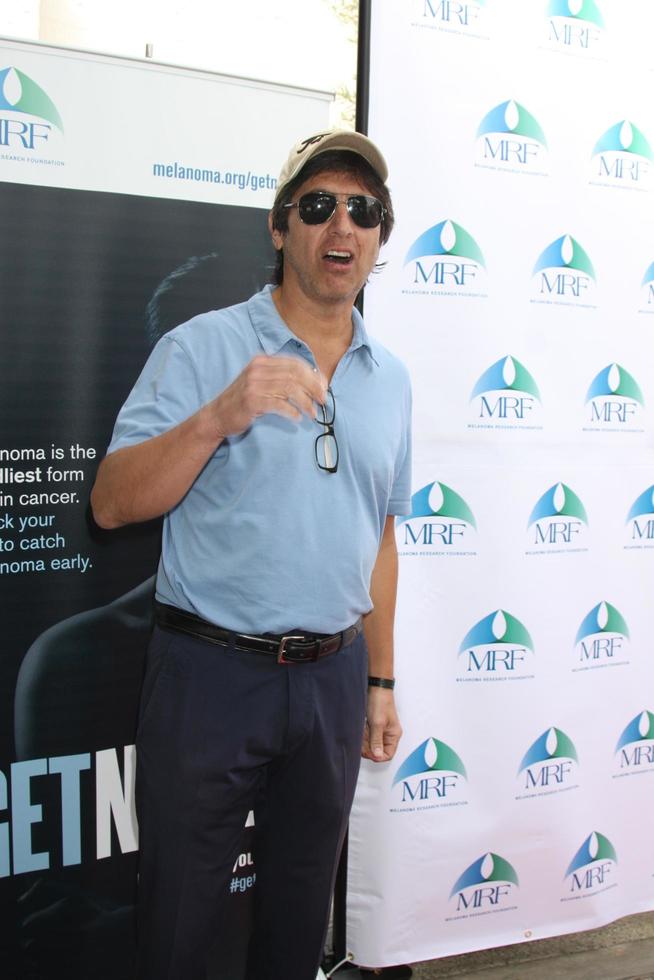 LOS ANGELES, NOV 10 - Ray Romano at the Third Annual Celebrity Golf Classic to Benefit Melanoma Research Foundation at the Lakeside Golf Club on November 10, 2014 in Burbank, CA photo