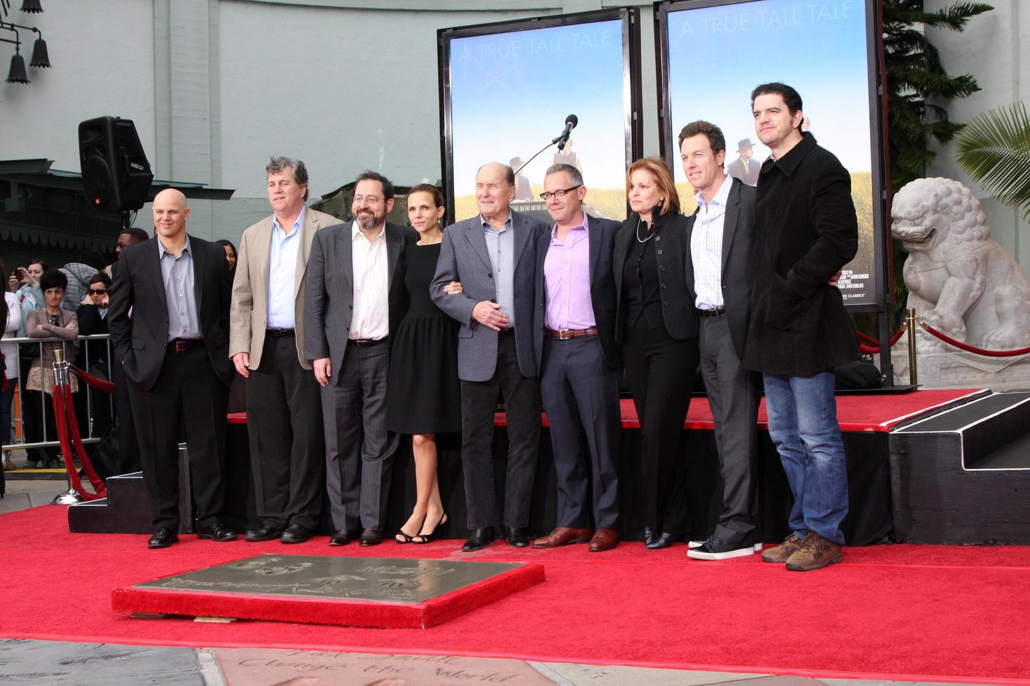 LOS ANGELES, JAN 5 - Luciana Pedraza, Robert Duvall, Guests at the Robert Duvall Hand and Footprint Ceremony at Grauman s Chinese Theater on January 5, 2011 in Los Angeles, CA photo