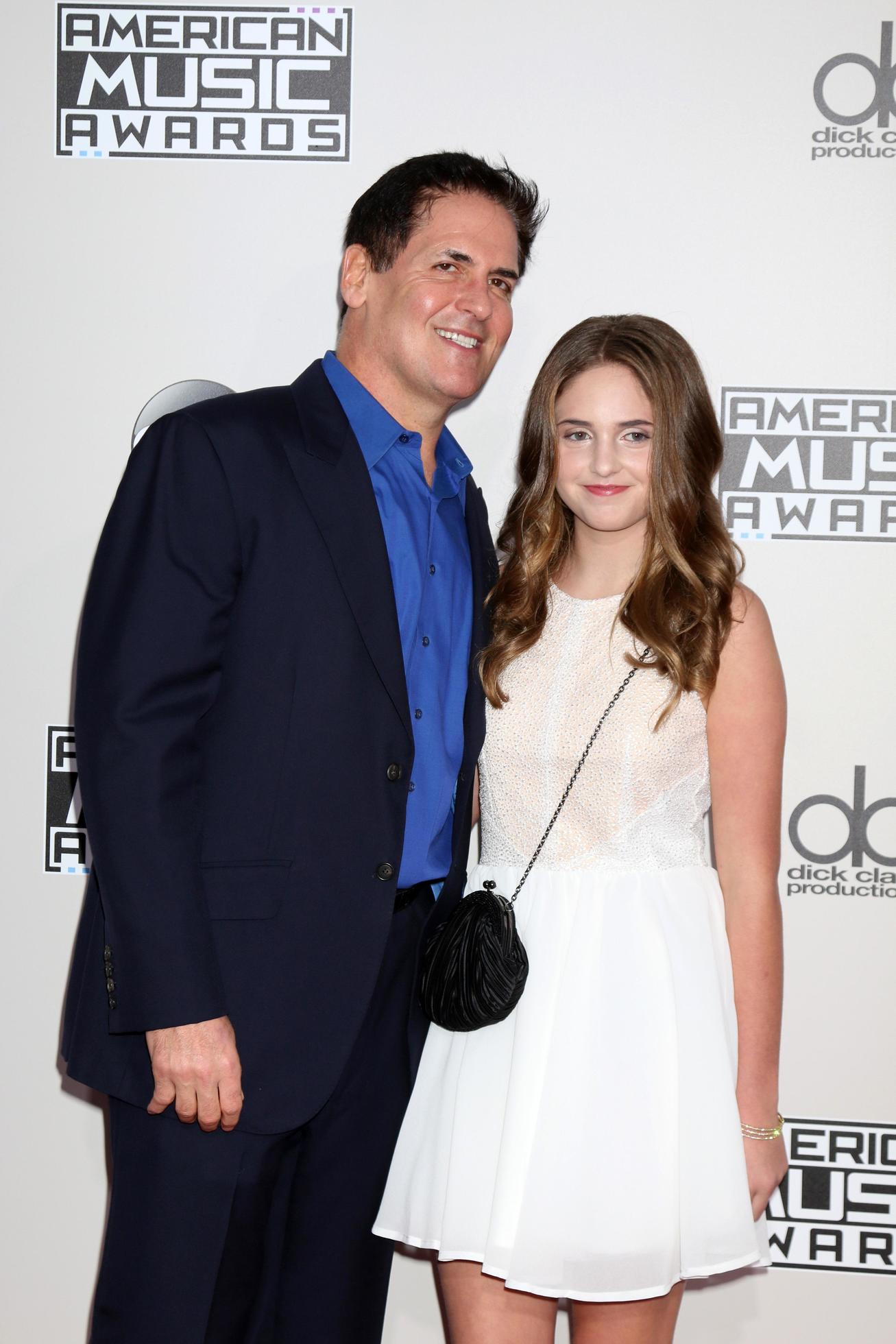 LOS ANGELES, NOV 20 Mark Cuban, Alexis Sofia Cuban at the 2016