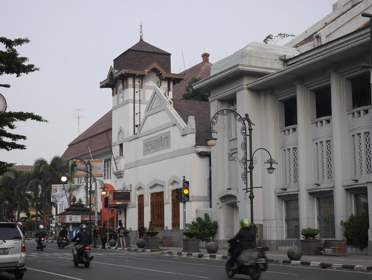 Bandung, West Java, Indonesia, 2022 - Morning view on Asia Afrika Street,  Bandung 11992978 Stock Photo at Vecteezy