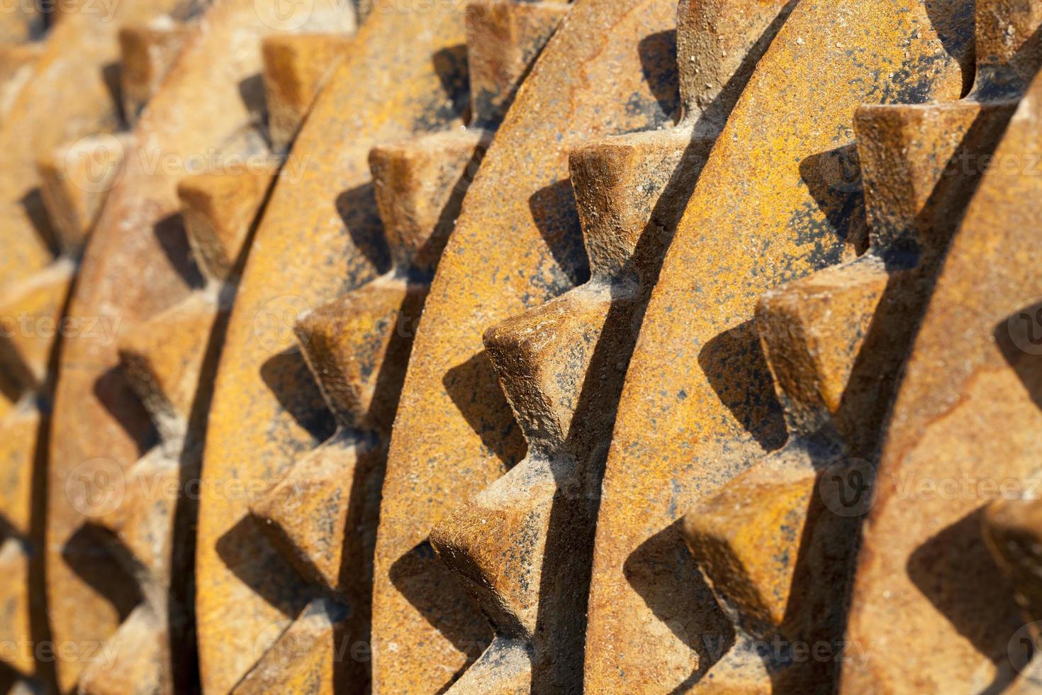 rusty metal structure photo