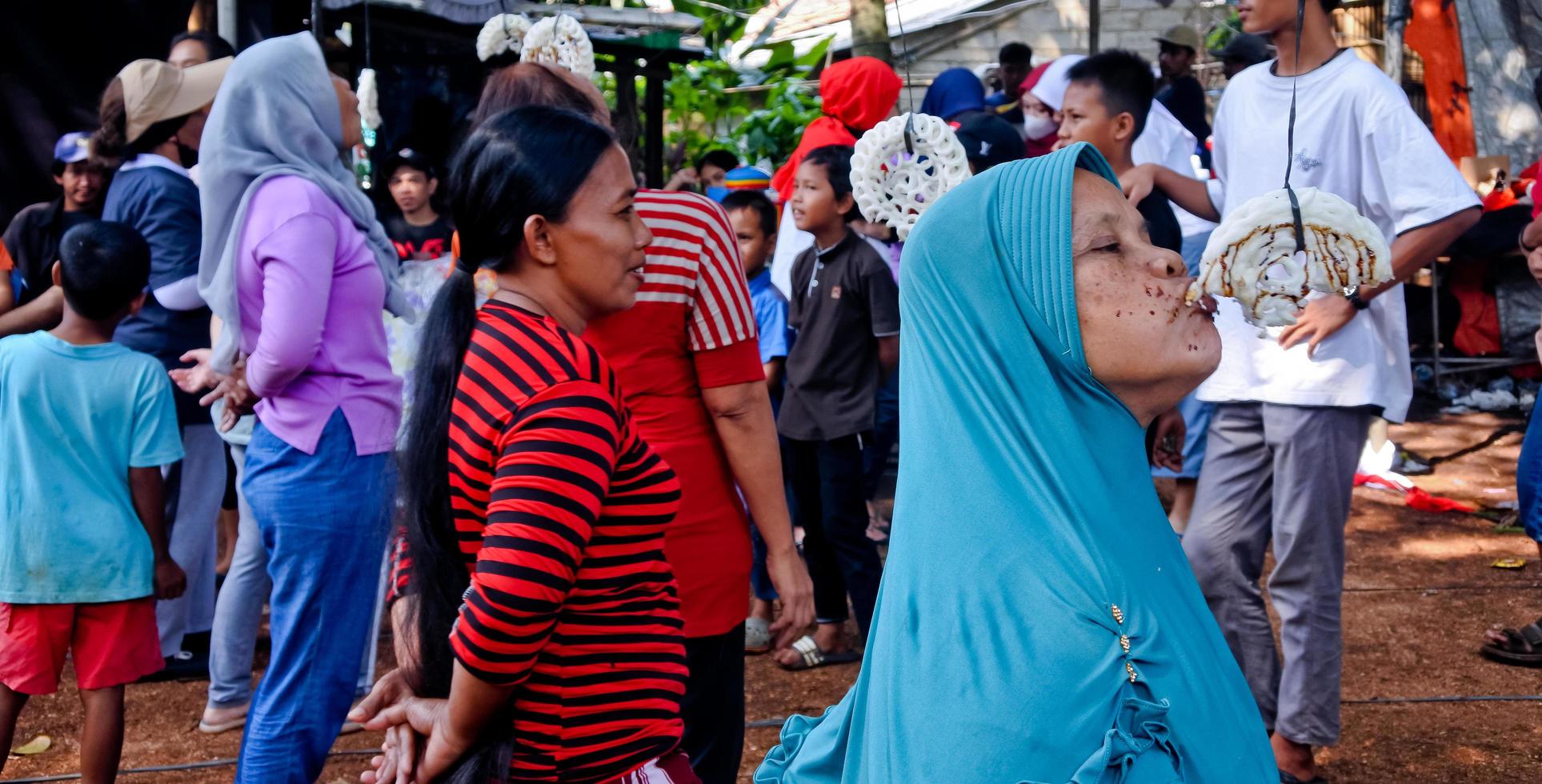 Pamulang, August 17, 2022. Various competitions to commemorate Indonesia's independence day were carried out in a simple but still lively manner. photo