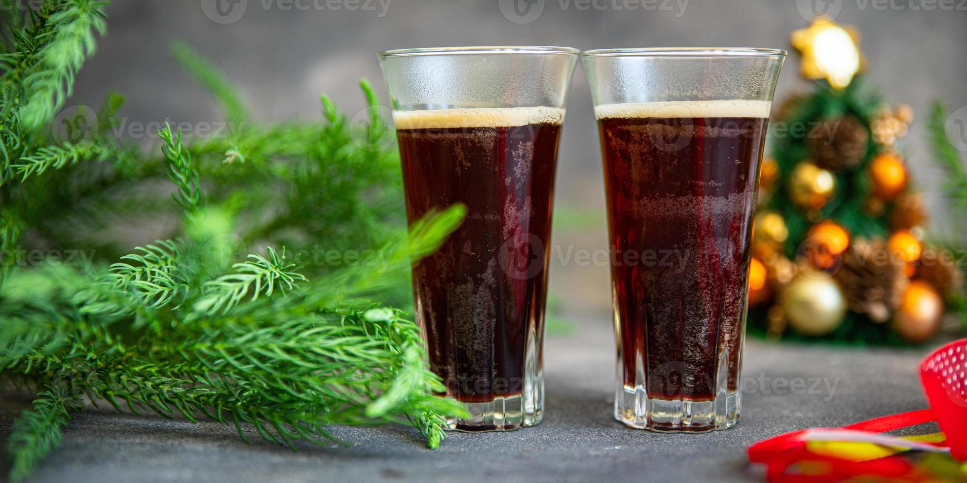 bebida caliente de navidad café cóctel de cacao, año nuevo dulce comida festiva comida bocadillo en la mesa espacio de copia fondo de comida foto