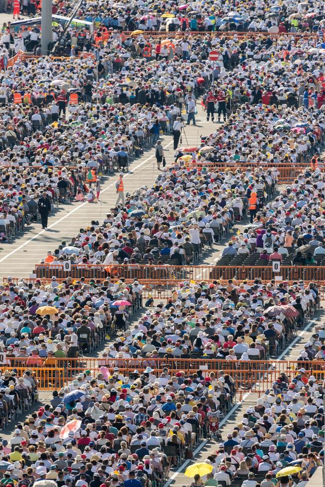 GENOVA, ITALY - MAY 27 2017 - Pope Francis visiting Genoa for the mass in Kennedy Place photo