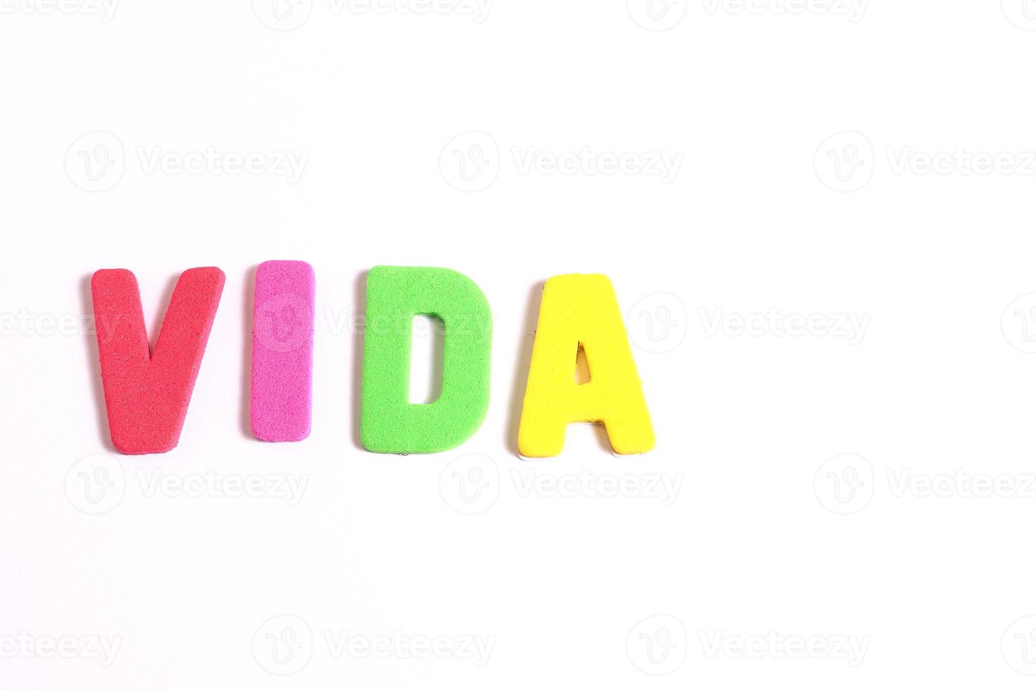 Vida word lettering, life is Spanish photo