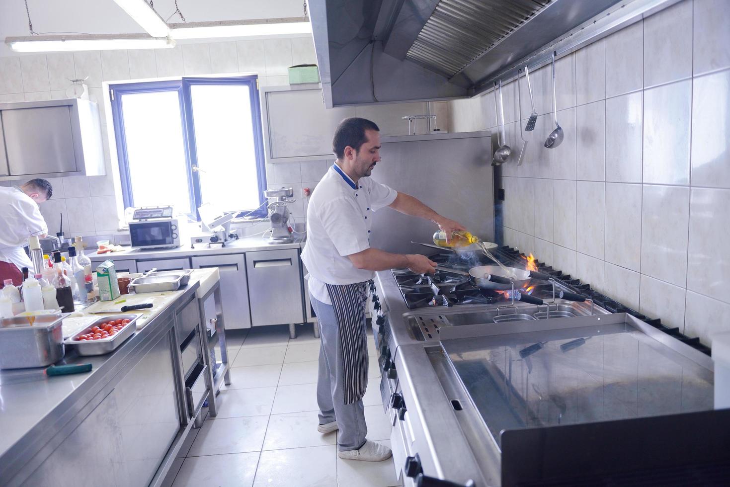 chef preparing food photo