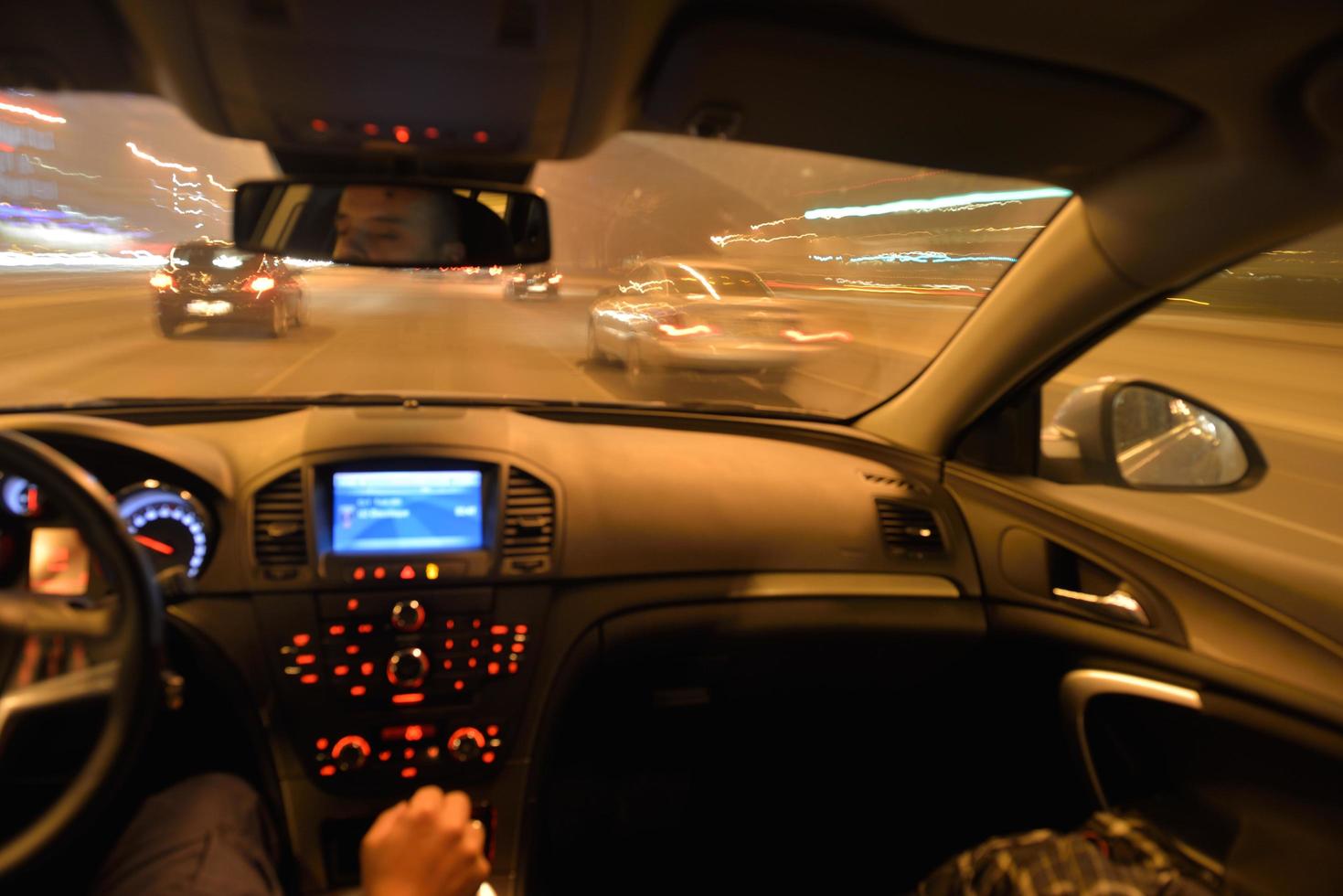 night car driving photo