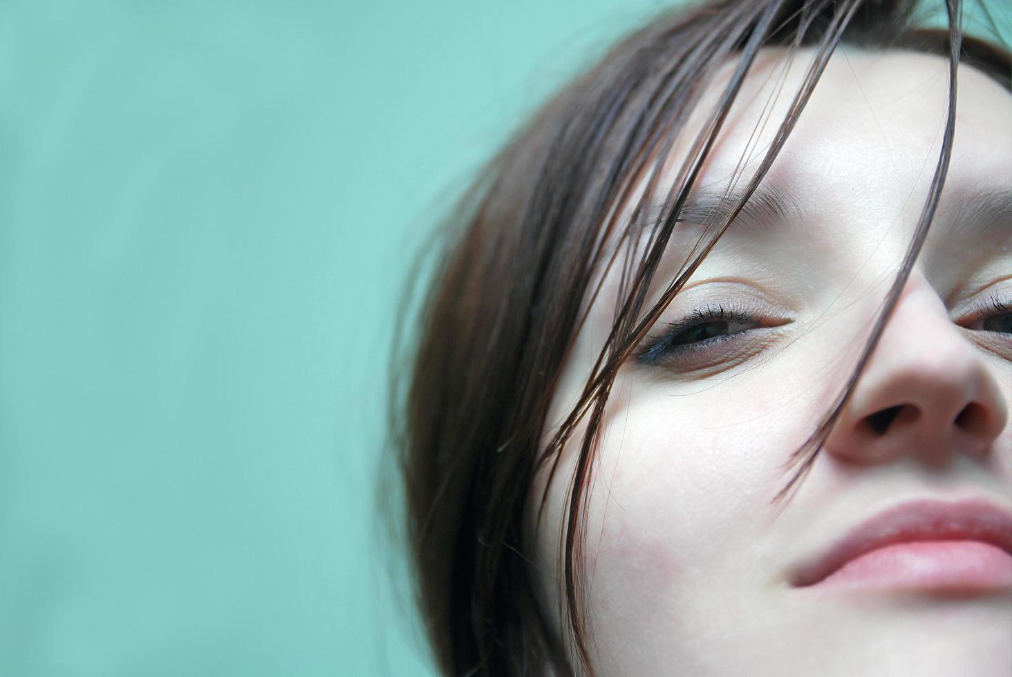 retrato de una mujer joven mujer joven foto