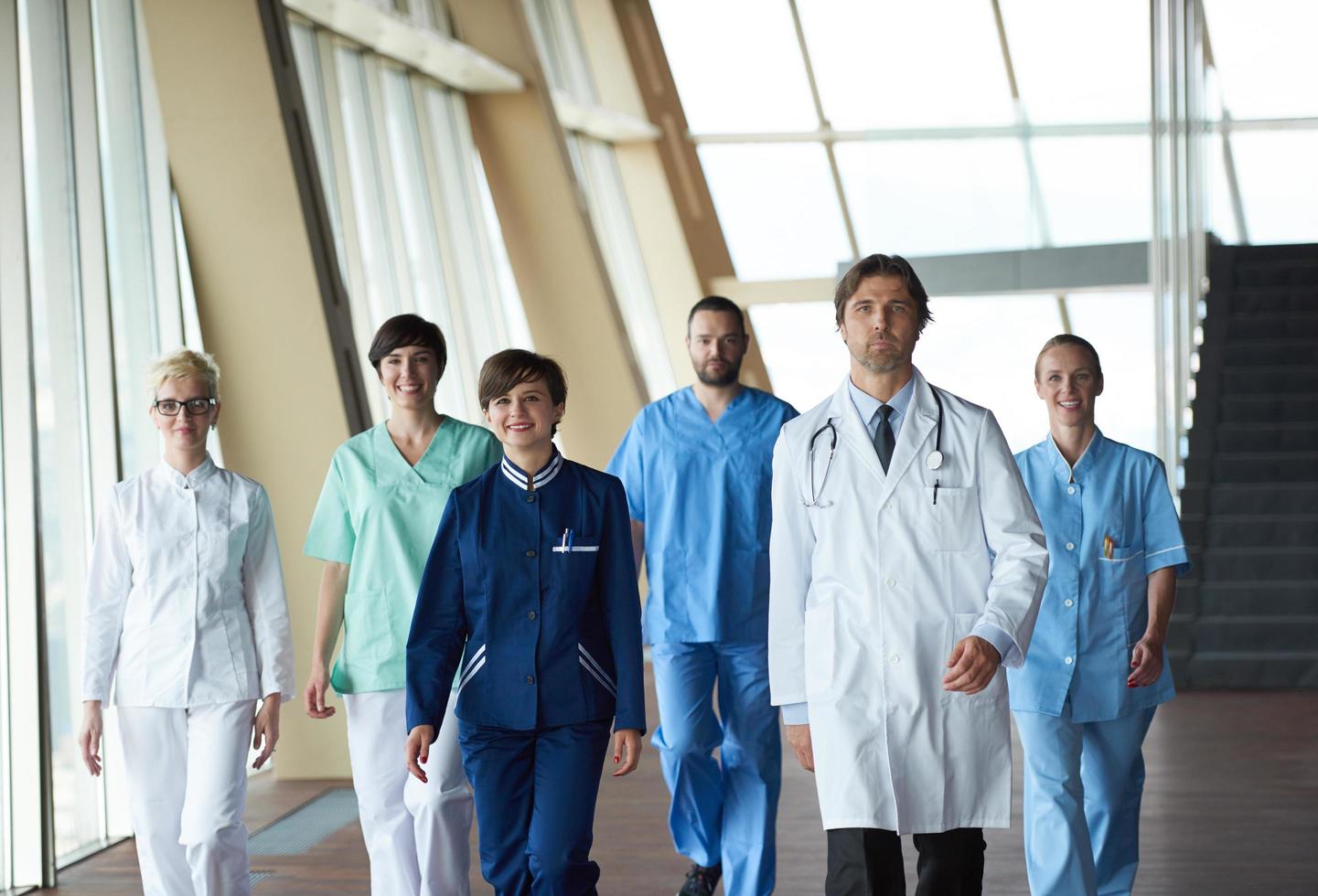 doctors team walking photo