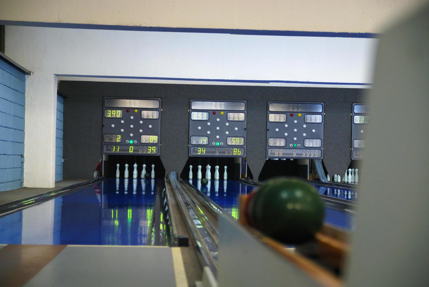 Sweden, 2022 - A night at the bowling court photo