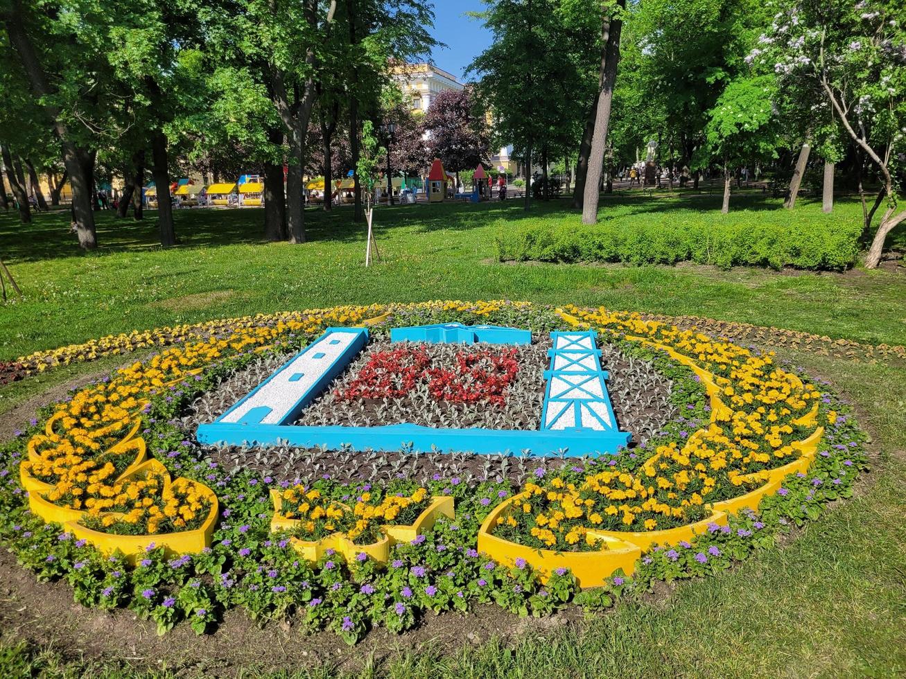 St Petersburg, Russia, 2022 - Ball of flowers - festival that dedicated 350 anniversary of Peter I photo