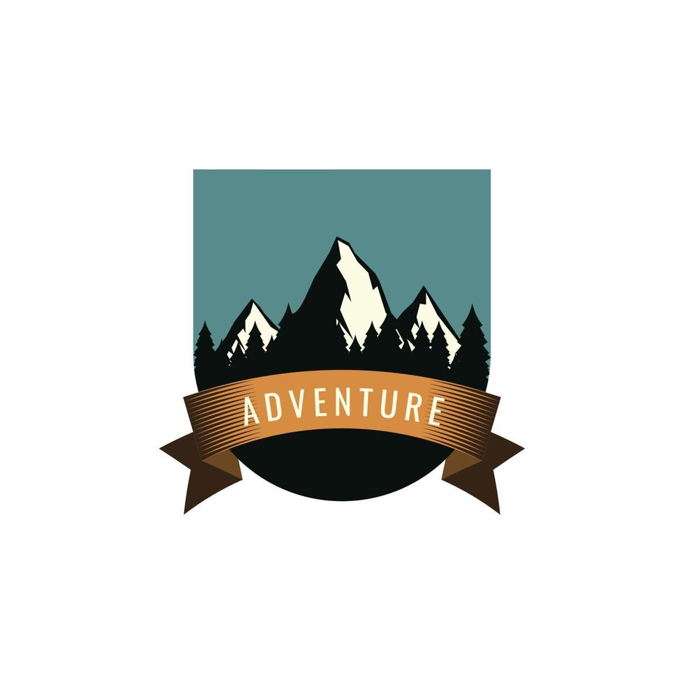 diseño de plantilla de logotipo de aventura de montaña vector