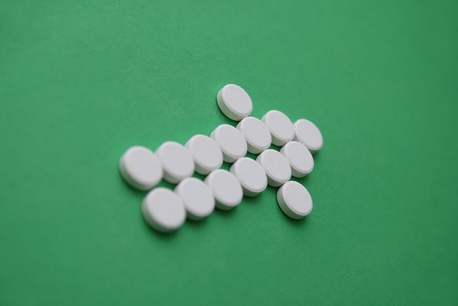 tablets in arrow formation photo